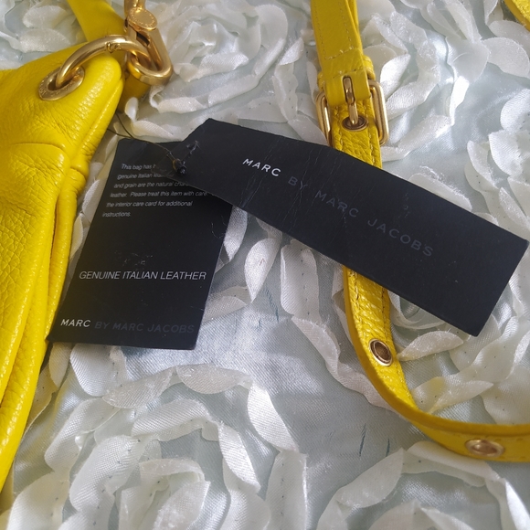 New, Marc by Marc Jacobs mini q hillier crossbody bag - Picture 4 of 15